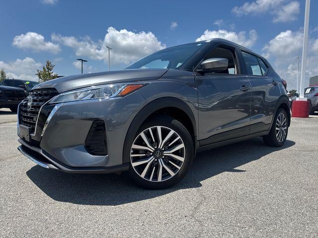 2024 Nissan Kicks SV FWD in Gun Metallic — front three-quarter view