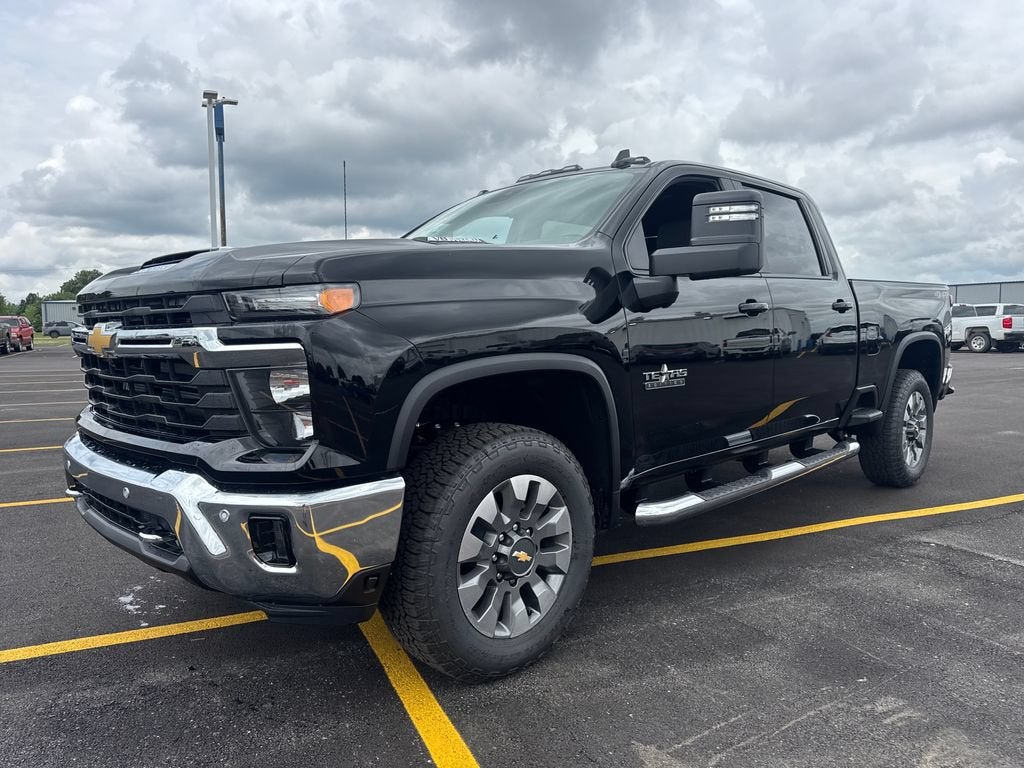 2026 Chevrolet Silverado 2500 HD — side profile view