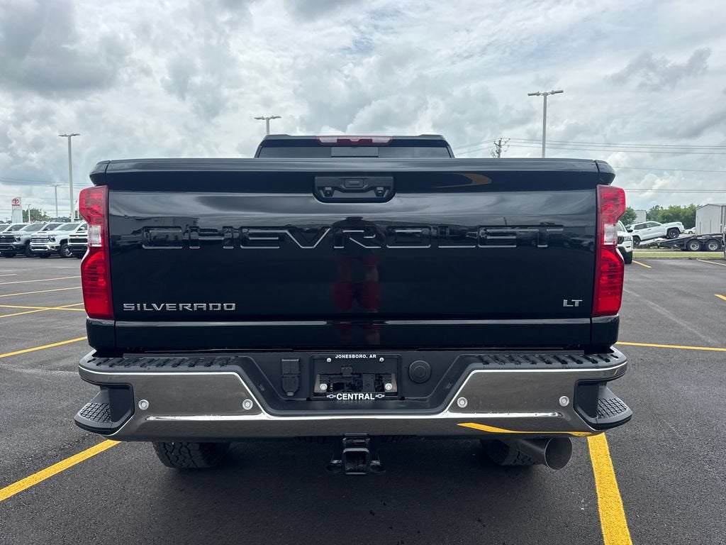 2026 Chevrolet Silverado 2500 HD — detail view