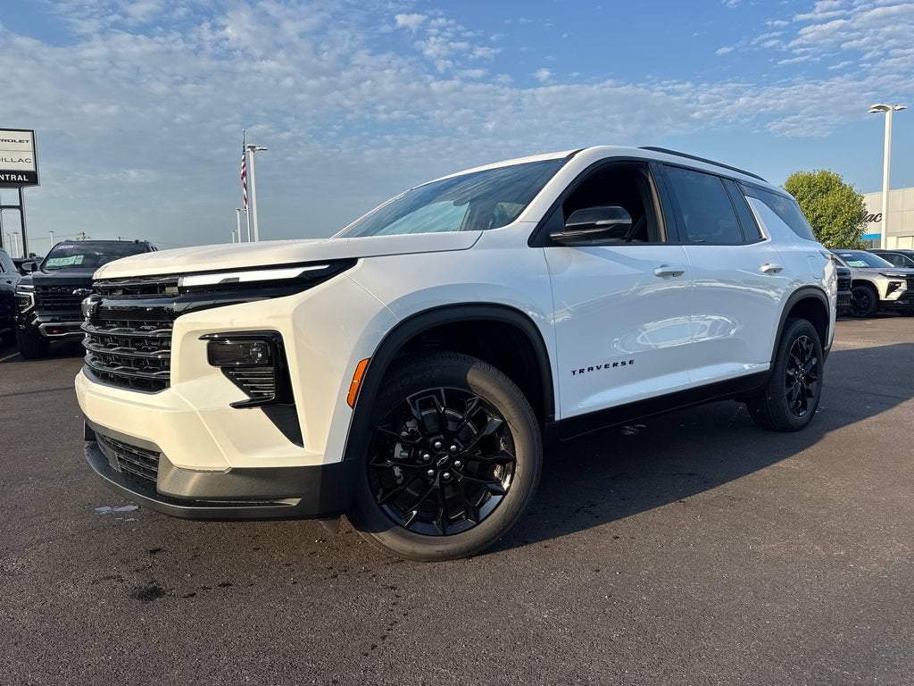 2026 Chevrolet Traverse LT in Summit White — front three-quarter view