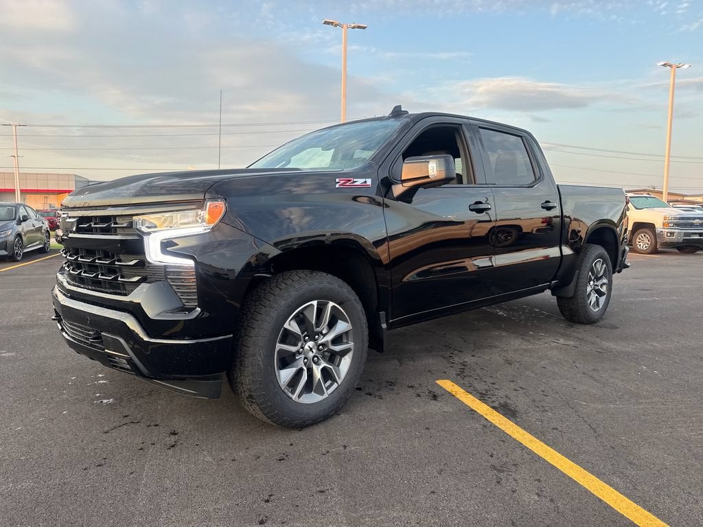 2026 Chevrolet Silverado 1500 — side profile view