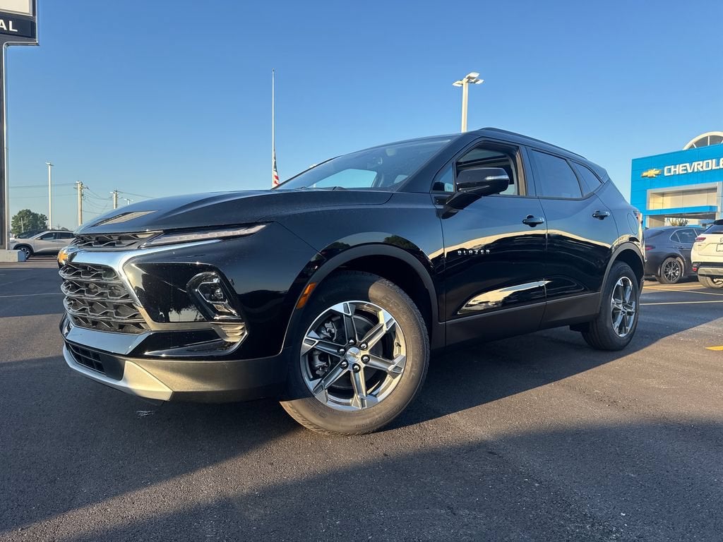 2026 Chevrolet Blazer 3LT in Black — front three-quarter view