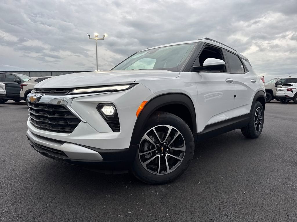 2026 Chevrolet Trailblazer LT in Summit White — front three-quarter view
