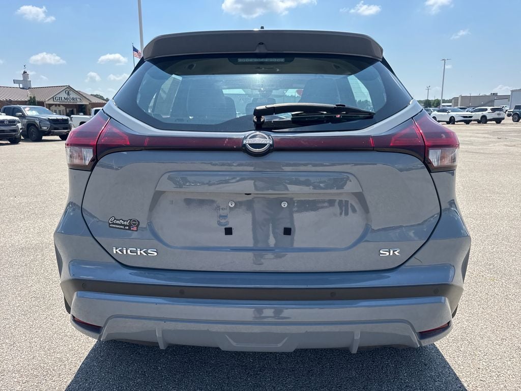 2024 Nissan Kicks — detail view