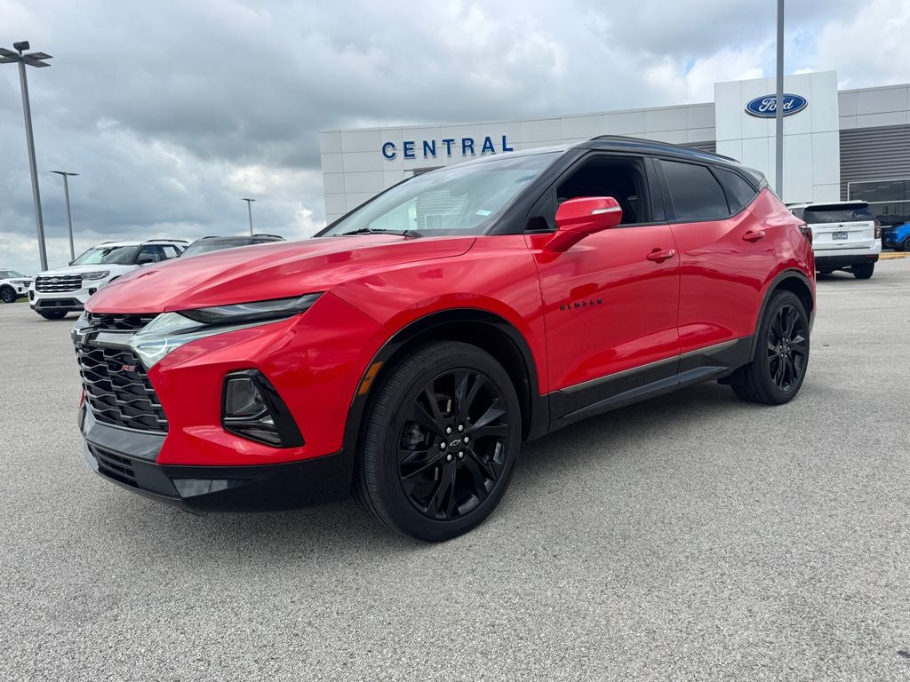 2022 Chevrolet Blazer — side profile view